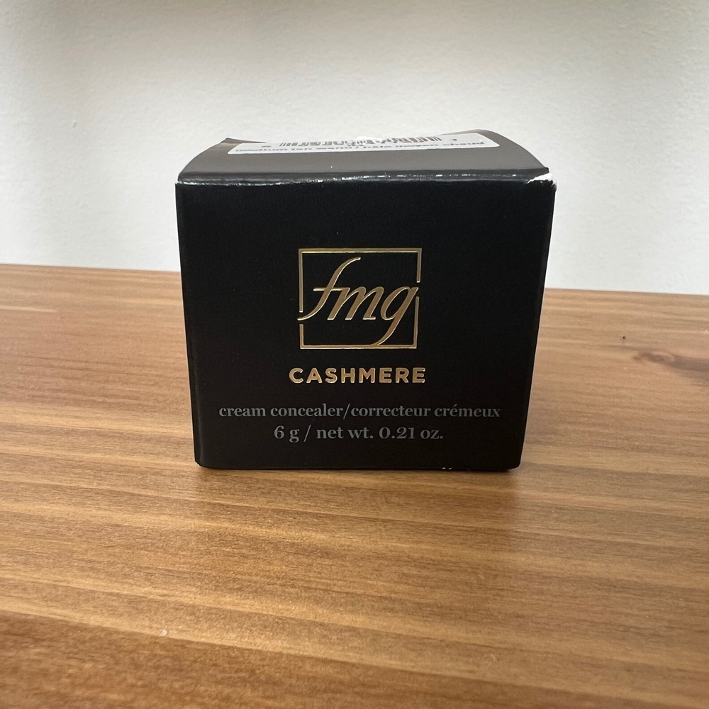 NEW - Avon FMG Cashmere Cream Concealer Medium Tan Warm 04 6g Net Wt 0.21oz